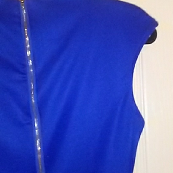 Blue dress - Picture 5 of 6